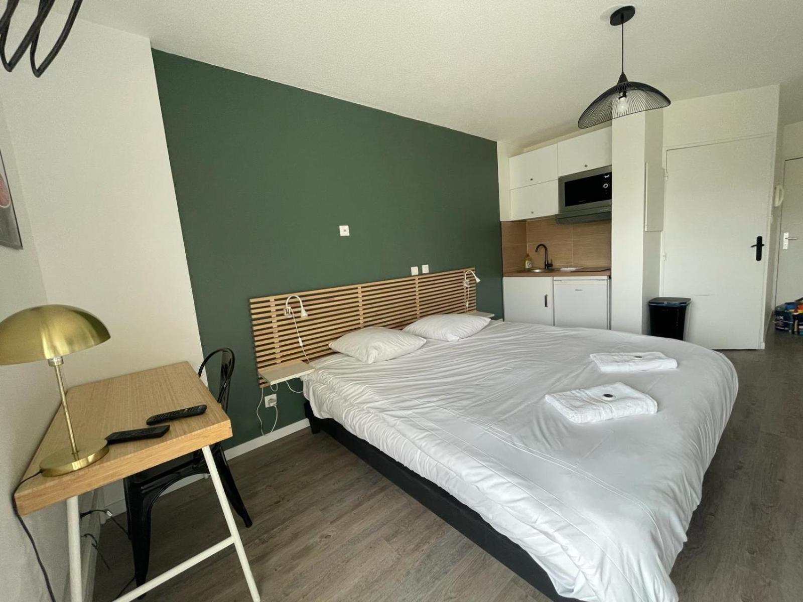 Bel Appartement Design Tout Confort Cenon Bagian luar foto