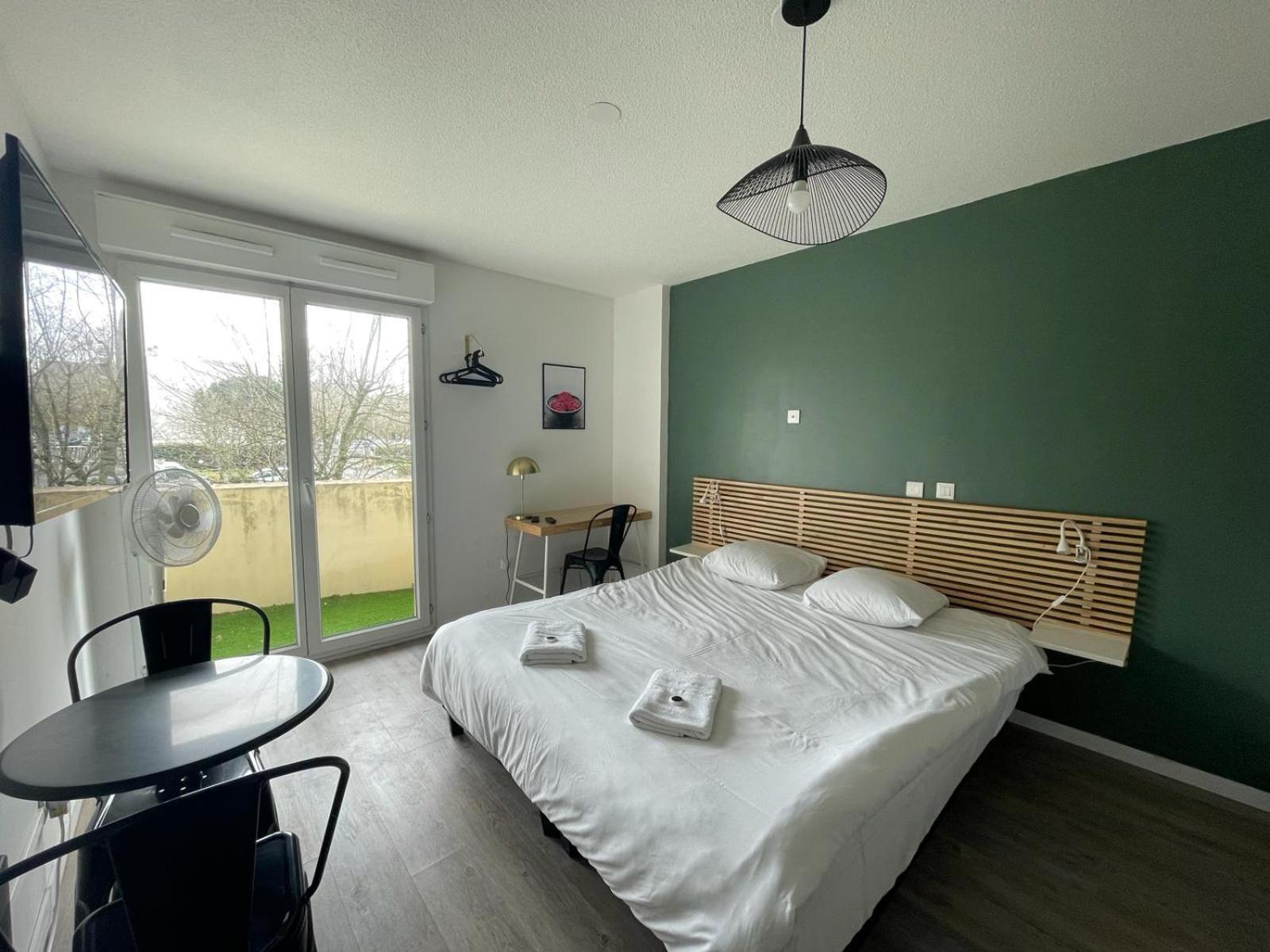 Bel Appartement Design Tout Confort Cenon Bagian luar foto